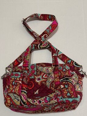 Vera Bradley Iconic 100 Handbag in Regal Paisley